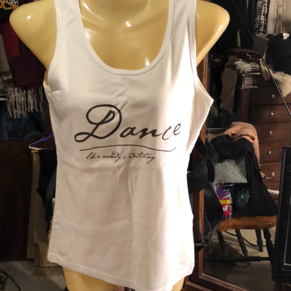 3/20 Dance like no one is watching tank
